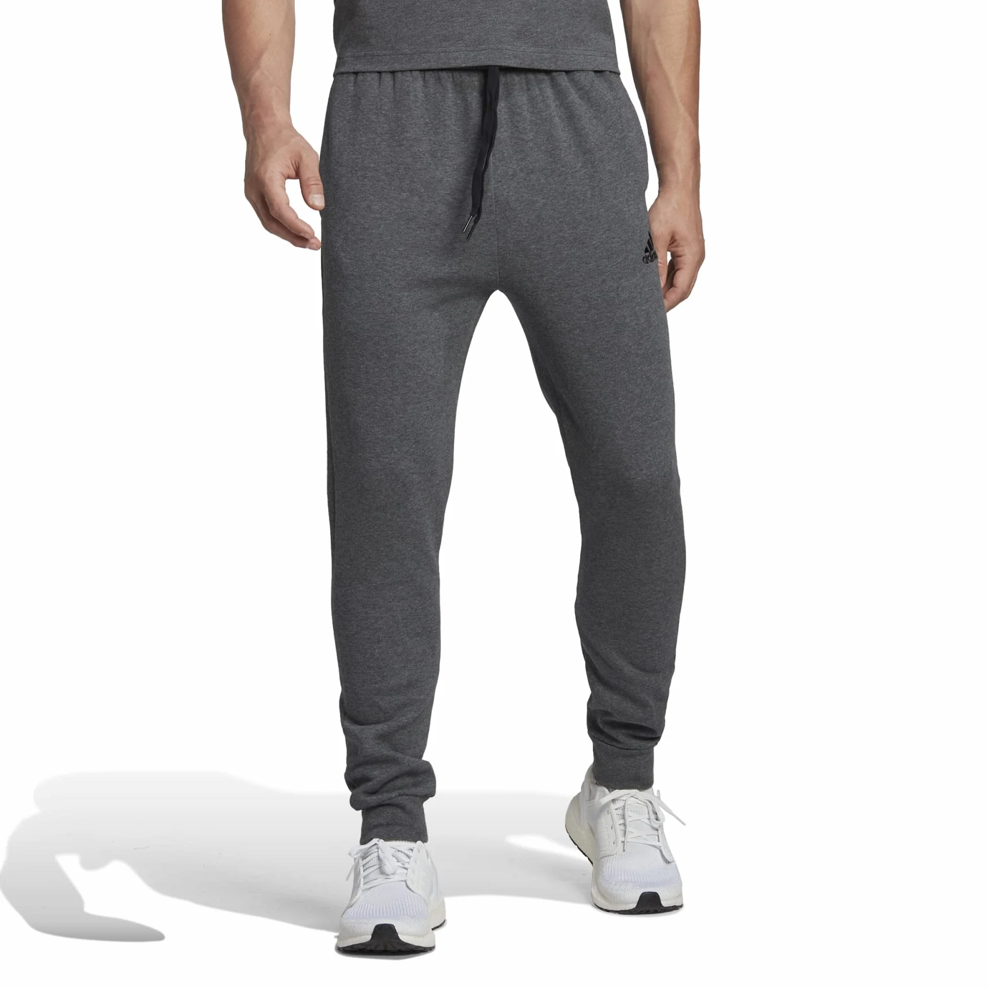 adidas Herren Pants Essentials Fleece Regular Tapered Pants