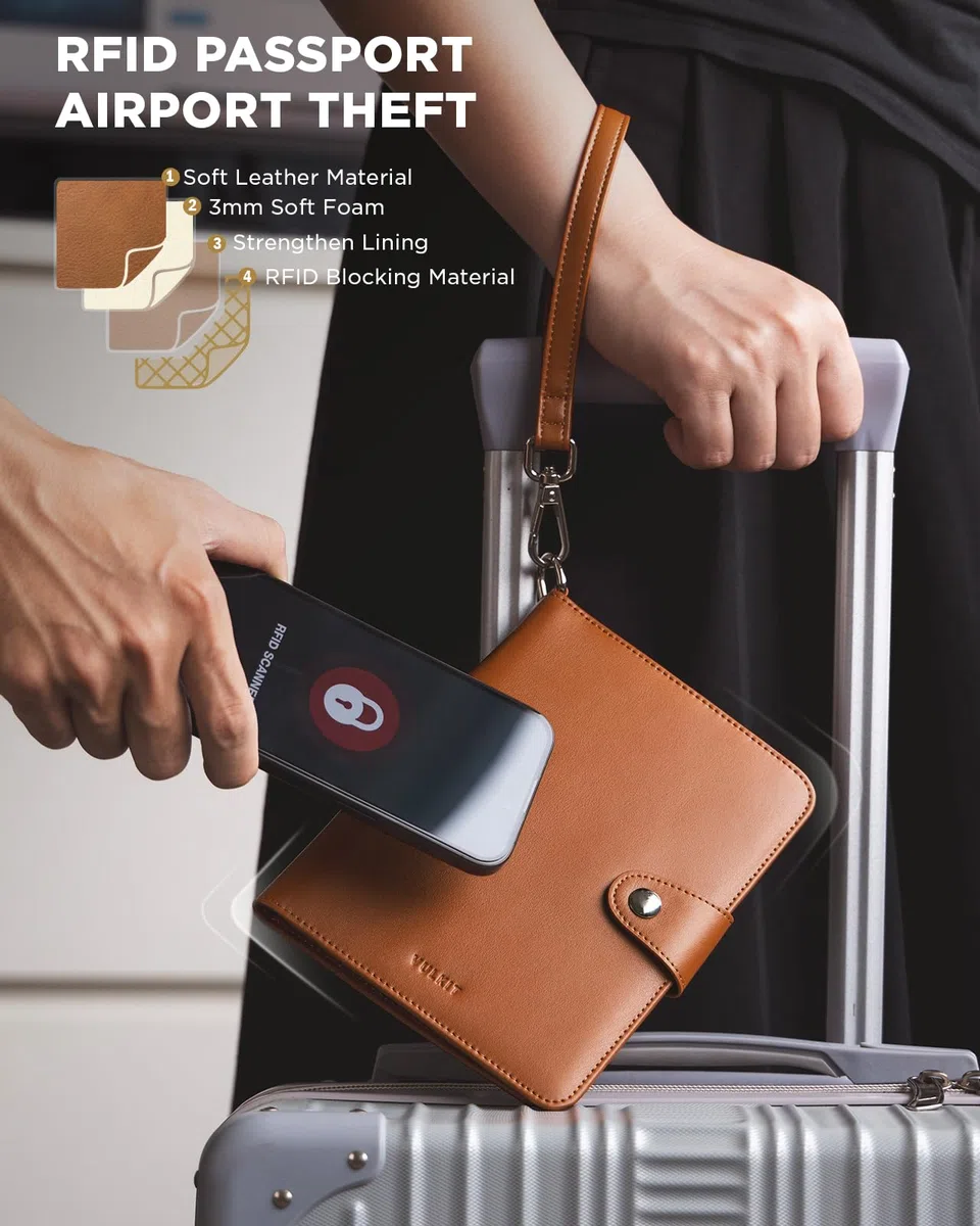 VULKIT Reisepass Organizer mit Airtag-Fach für 4 Pässe – 2-in-1 RFID Reiseorganizer Dokumente mit Gepäckanhänger, Hält Ausweis/6+ Karten/Reiseunterlagen/Bargeld (Braun, Familie 4 Personen)