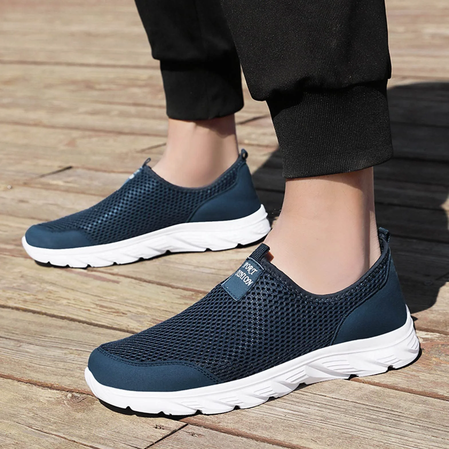 Schuhe Ohne Schnürsenkel Herren, Slip On Sneaker Herren, Atmungsaktive Sportschuhe Leicht Halbschuhe rutschfest Sommerschuhe Einfarbige Joggingschuhe Schlupfschuhe Breeze Schuhe für Freizeit, Camping