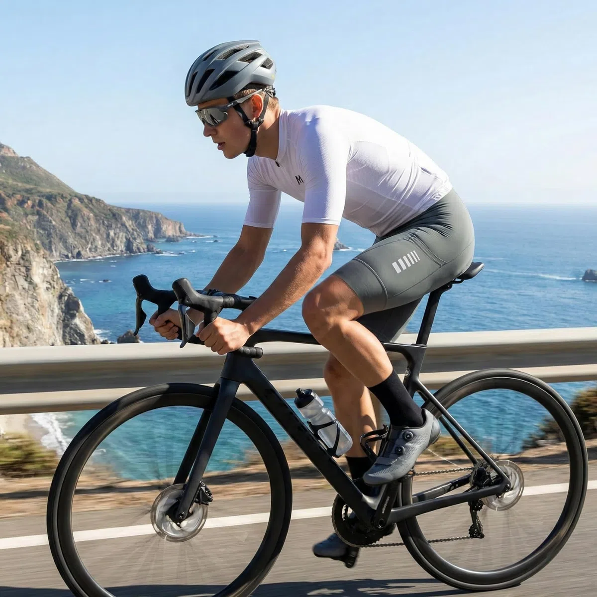 Lo.gas Bib Shorts Herren,Radhose Herren Tight Trägerhose Kurze Gepolstert mit 3 Taschen,Atmungsaktiv und Schnelltrocknend für Rennrad,Gravel Bike & Mountainbike