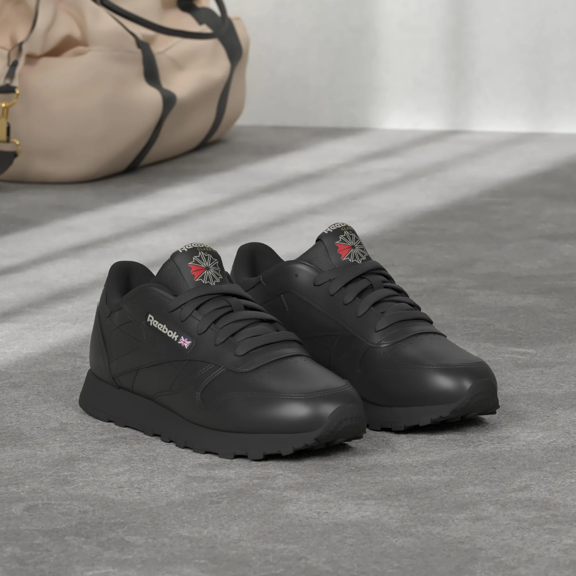 Reebok Unisex Classic LeatherSneaker