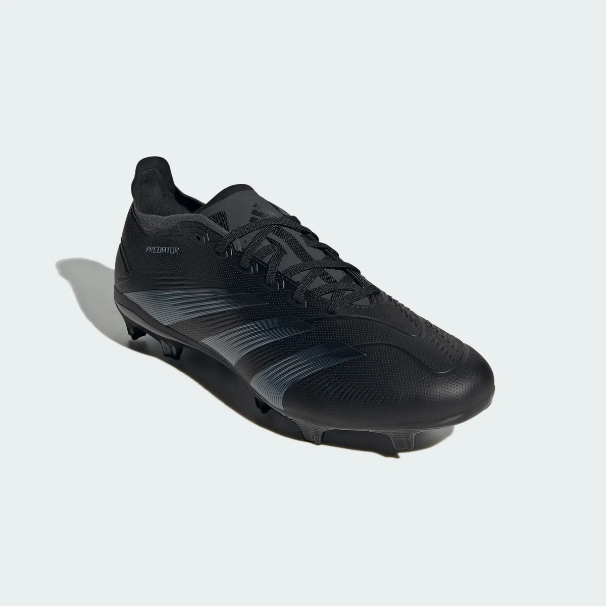 adidas Unisex Predator League Fußballschuh, Feste Böden