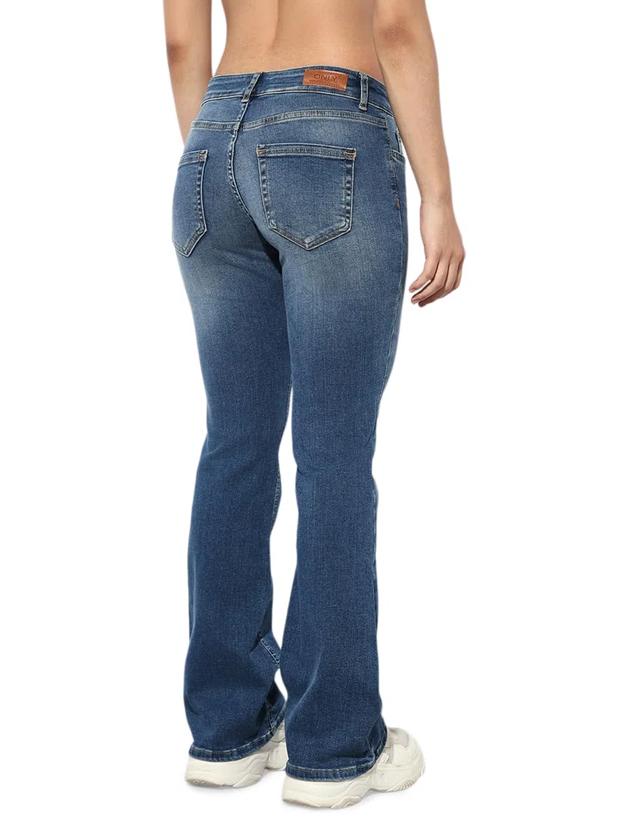 ONLY Female Flared fit Jeans ONLBLUSH Niedrige Taille Flared Jeans | Flared fit jeans