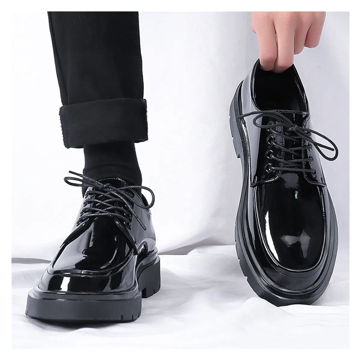 LAZIRO Business Formelle Lederschuhe Herren Glänzende Lederschuhe Im Britischen Stil Mit Dicken Sohlen Beiläufige Trendige Schuhe (Color : Noir, Size : 43 EU)
