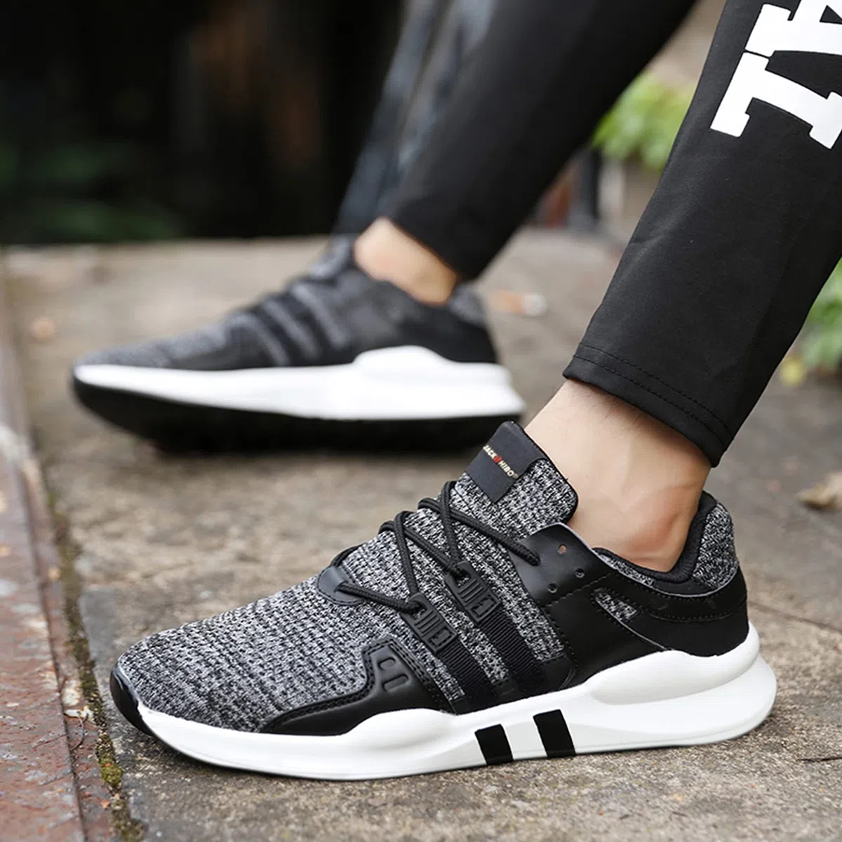 JACKSHIBO Sneaker Herren Damen Laufschuhe Leicht Sportschuhe Turnschuhe Unisex 36-46EU