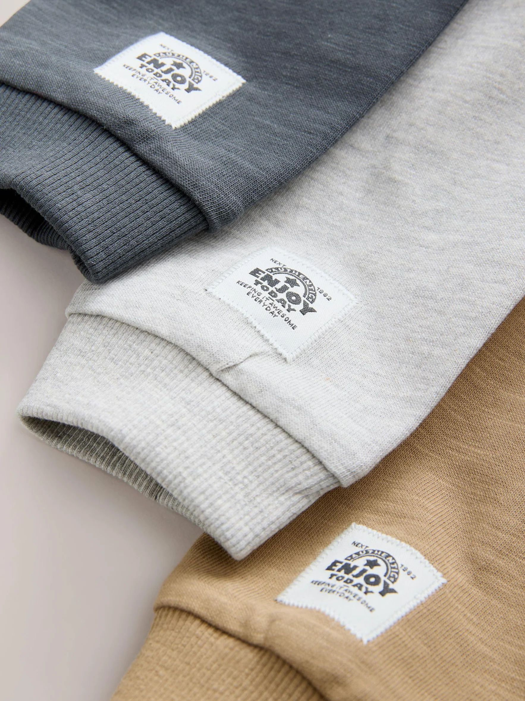 NEXT Jungen Langarmshirts mit Struktur, 3er-Pack 62-122
