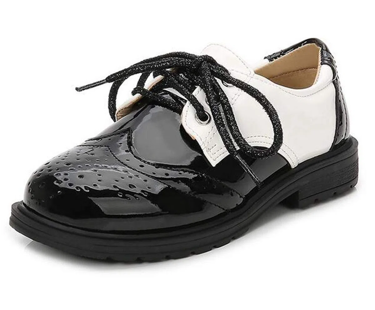 DADAWEN Herren Schnürhalbschuhe Jungen Schule Uniformschuhe Wasserdicht Sneaker Brogues Lack Anzugschuhe