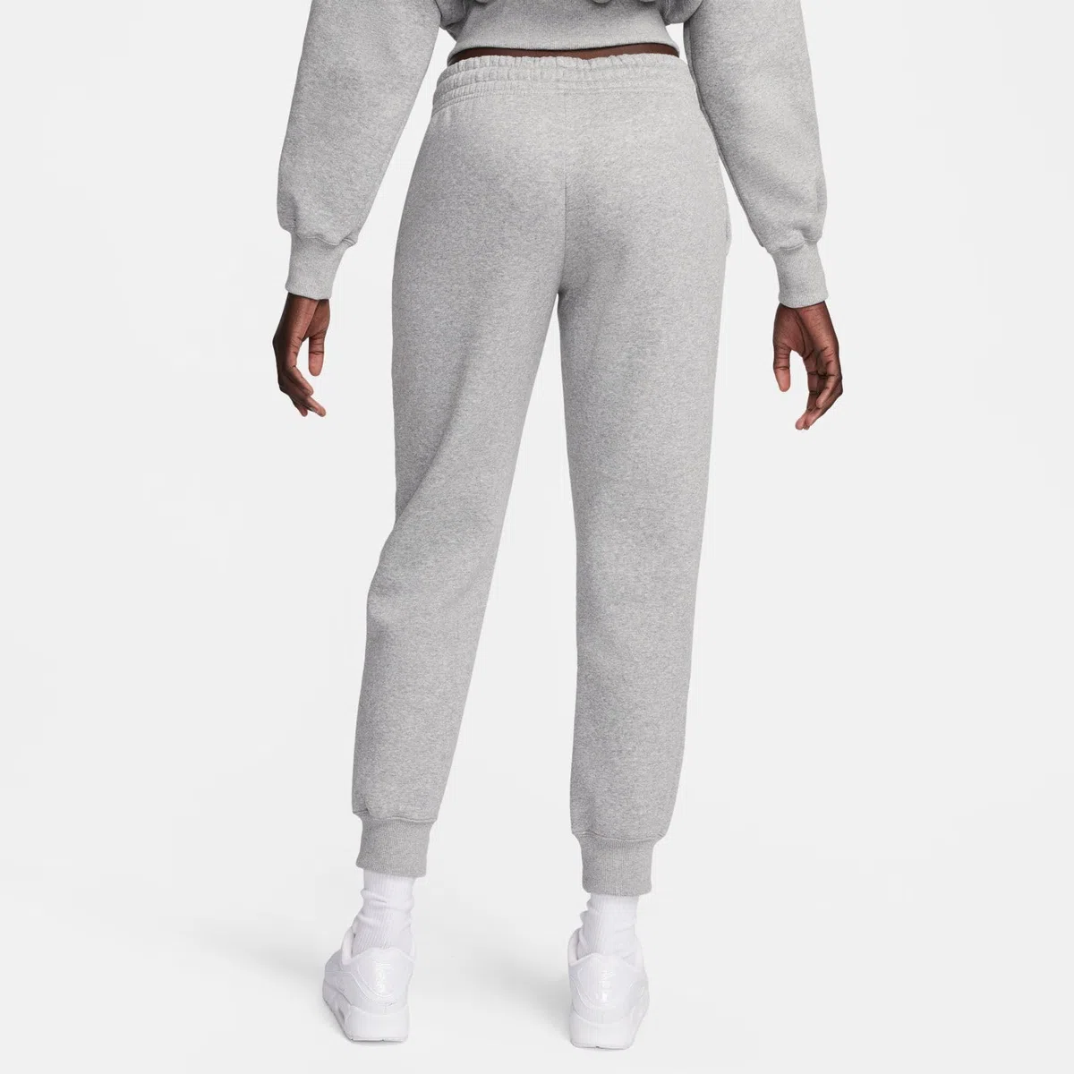 Nike Sportswear Phoenix Fleece Damen-Trainingshose mit mittelhohem Bund, FZ7626