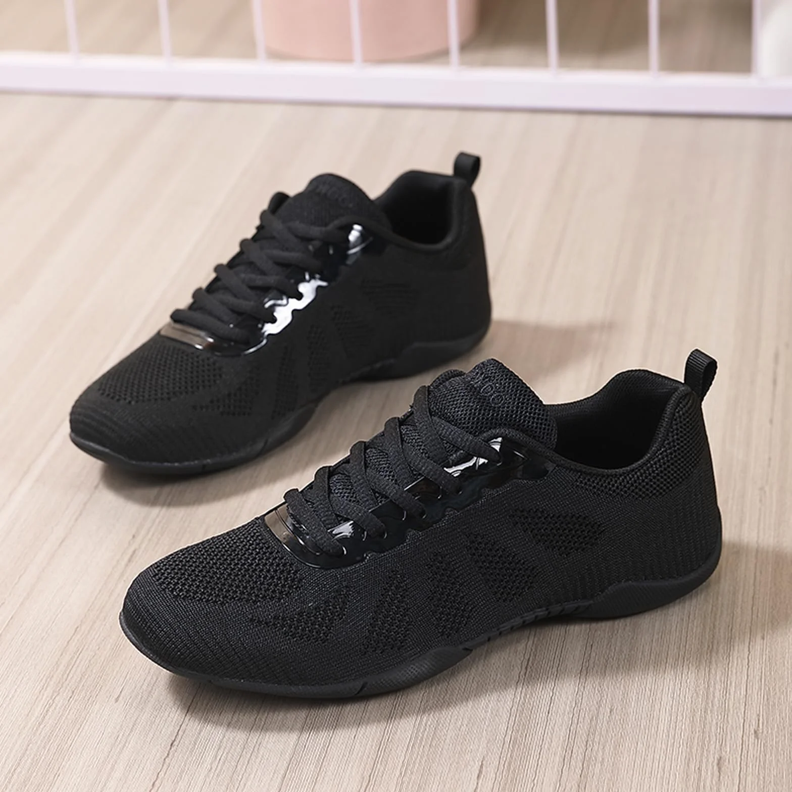 Damen Cheerleading Schuhe Jazz Yoga Trainingschuhe Mädchen Cheerleadingschuhe Tanzschuhe Gymnastik Outdoor Sportschuhe Turnschuhe Schnürschuh