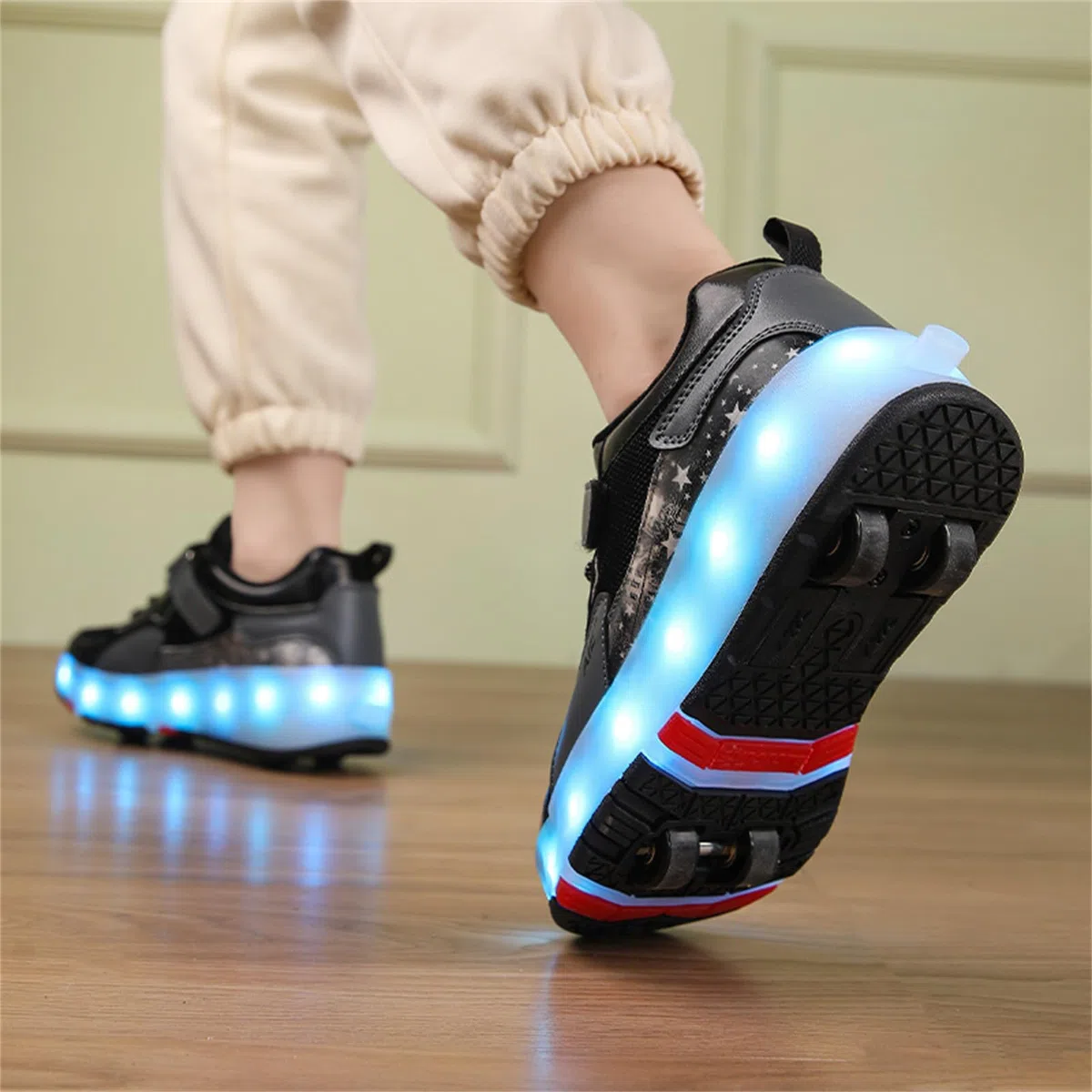 Mateju Schuhe mit Rollen für Jungen Mädchen Kinder Rollschuhe Schuhe mit 4 Rollen, 2 in 1 Turnschuhe Versenkbarer, Damen Herren Roller Schuhe Turnschuhe Skateboardschuhe