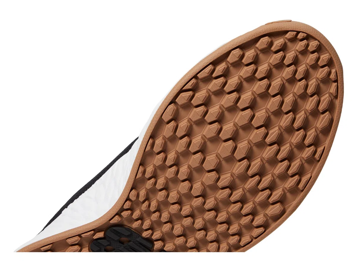 New Balance Damen Studio SkinGolfschuh