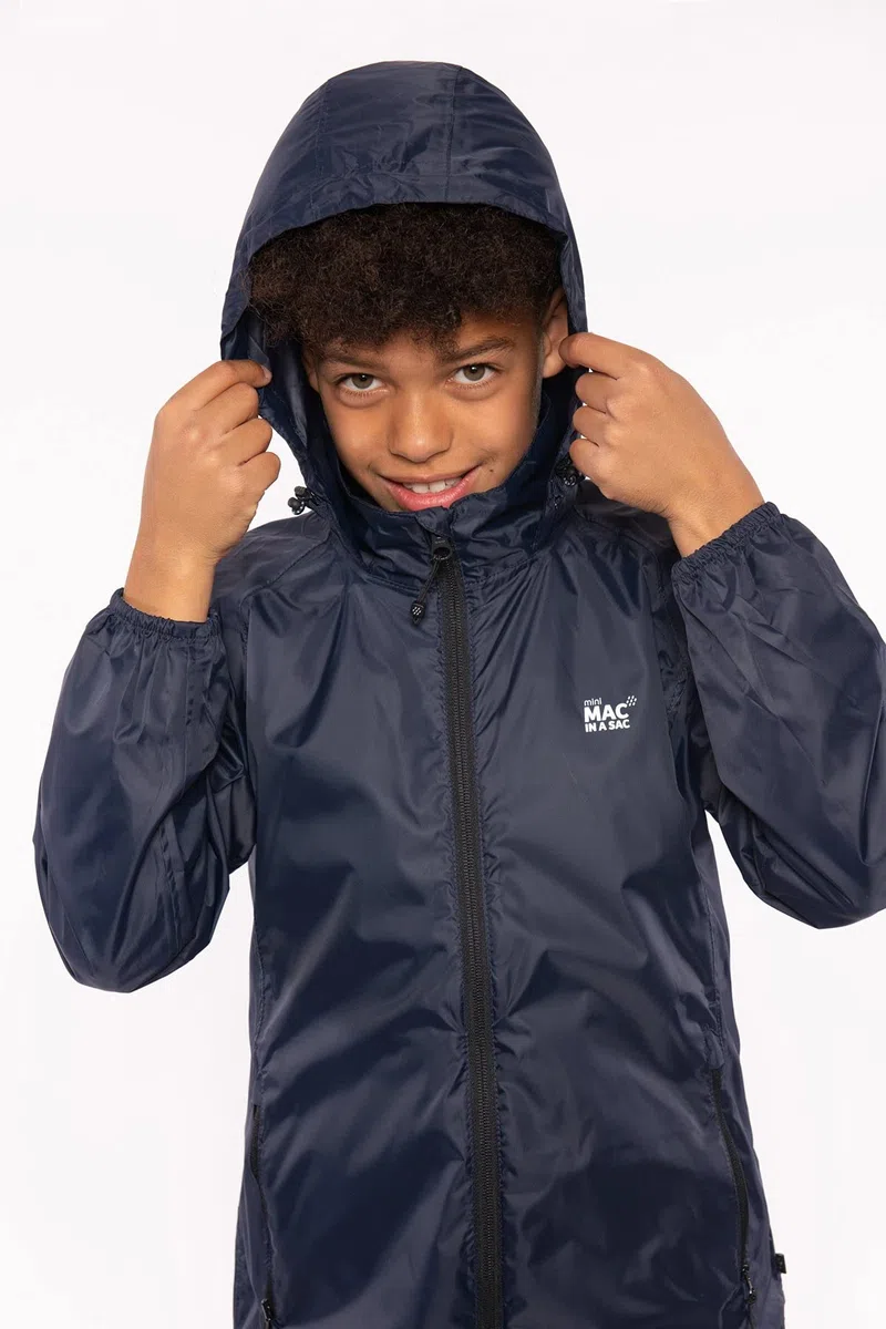 Mac in a Sac Origin Kinder-Regenjacke – wasserdicht und kompakt verpackbar – leichte, winddichte und atmungsaktive Regenjacke für Jungen und Mädchen